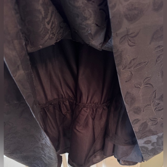 White House Black Market black floral jacquard fit-and-flare midi dress. - Picture 3 of 7